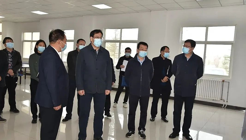 杨凌示范区党工委书记黄思光莅临快盈v3医药视察、指导工作